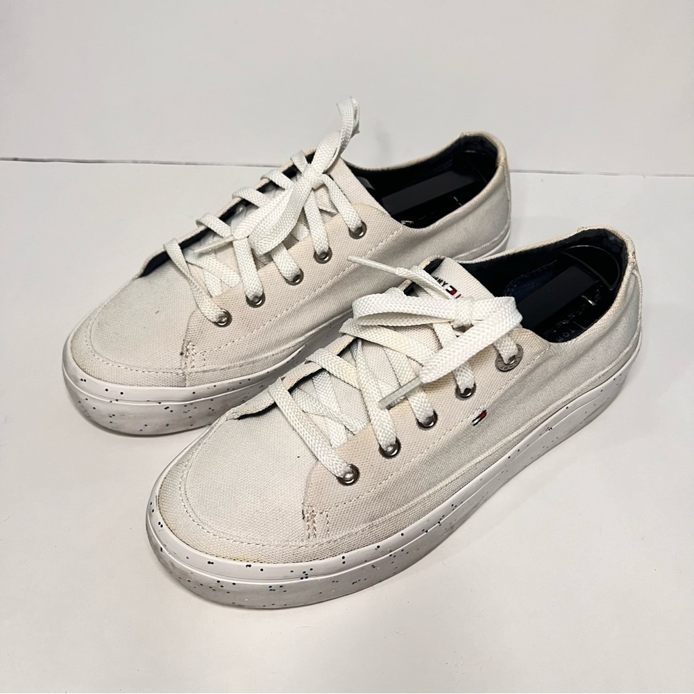 Tommy Hilfiger sneakers